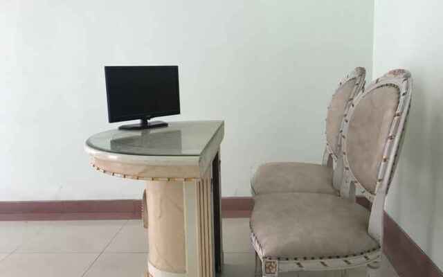 Oyo 2621 Darmo Palace Syariah