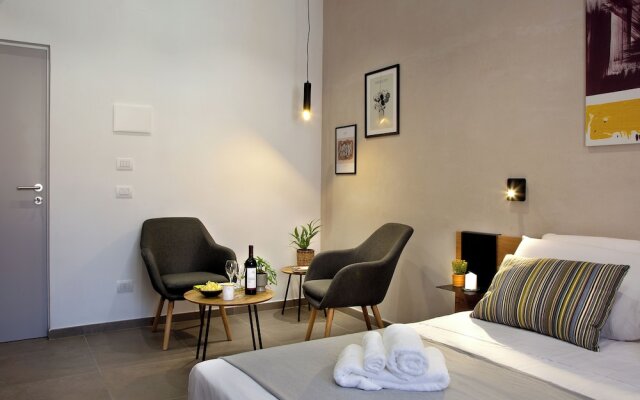 Mare Fuori Rooms