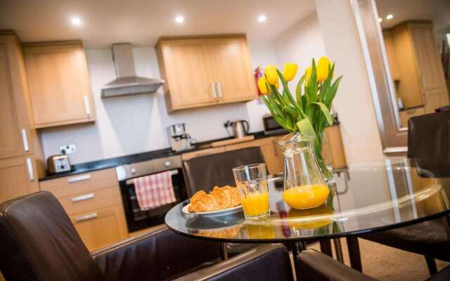 Howarth House Apartments