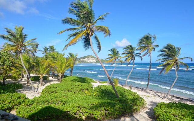 The Palms at Pelican Cove