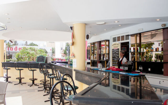 Malia Holidays Hotel