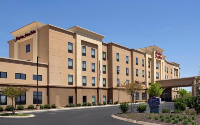 Hampton Inn & Suites Tupelo/Barnes Crossing