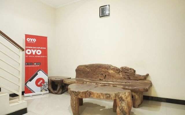 OYO 462 Nugraha Residence