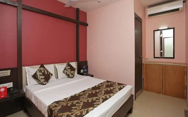Hotel Metro 7x11 by OYO Rooms