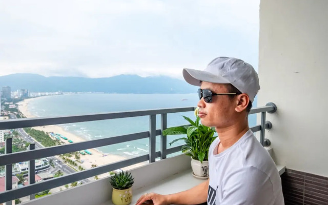 Apartment SeaView at Muong Thanh Residence