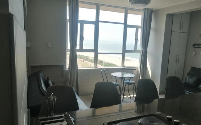 DURBAN BEACHFRONT - Tenbury 903