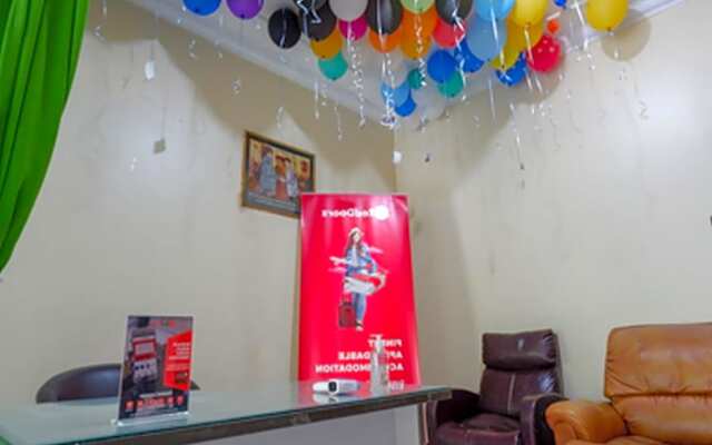 RedDoorz near Ahmad Yani Monument Park Kudus