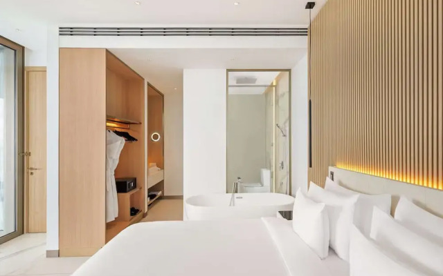 Radisson Collection Resort