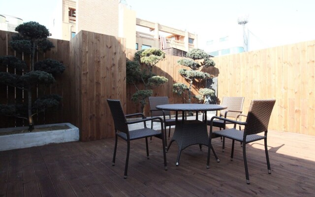 Hotel YAJA Gangseogu Office Branch