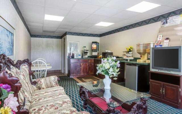 Rodeway Inn Gadsden 1-59 exit 183