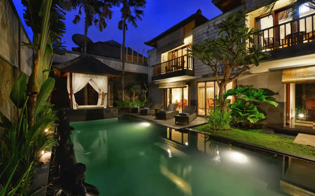 The Khayangan Dreams Villa, Seminyak
