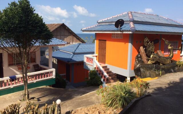 Phangan Dragon Hut Resort