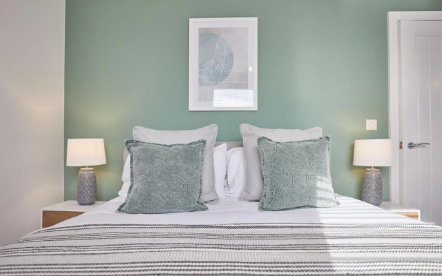 Host Stay Flat 6 Glenholme House