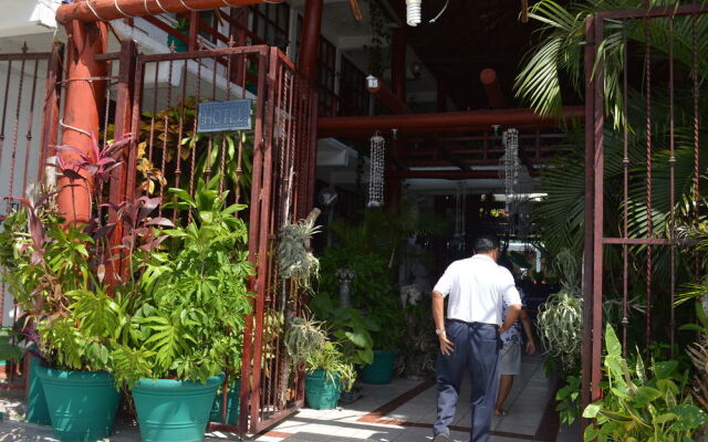 Hotel & Suites Bello Caribe