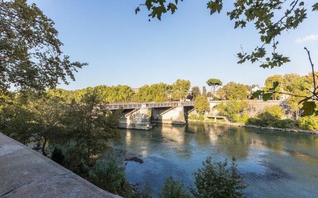 Lungotevere Ripa