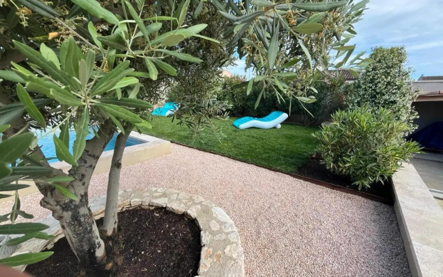 Villa provençale avec piscine