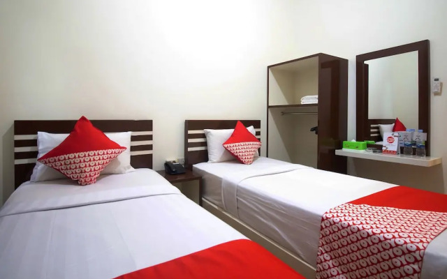 OYO 765 Wisma Andalas Asri Syariah