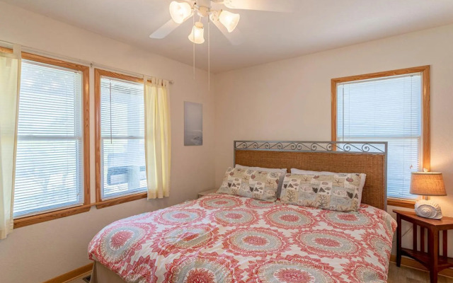 5120 - Anchors Aweigh