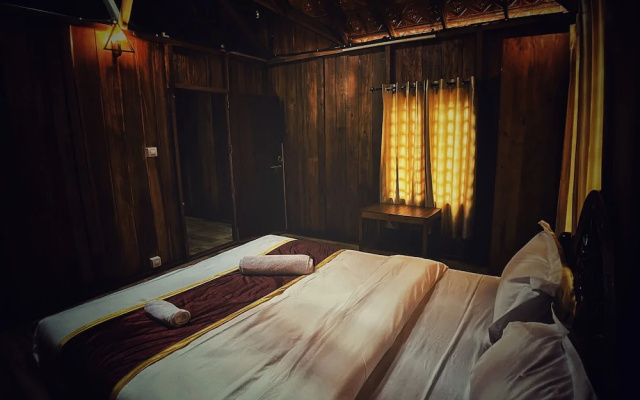 Mahout resort
