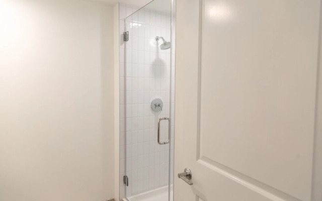 WhyHotel by Placemakr, National Mall