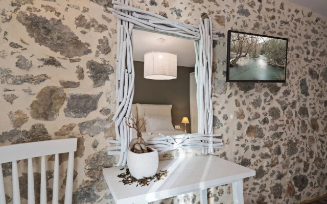 Traditional & Luxury, only few km from sea #2