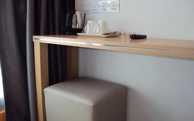 GM City Hotel