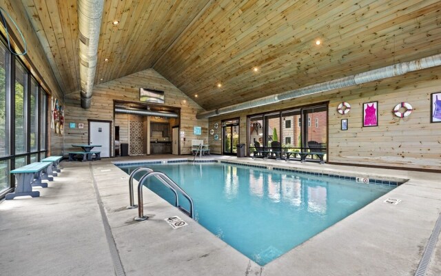 The Majestic Pine Retreat 13 Bedroom Home by Redawning