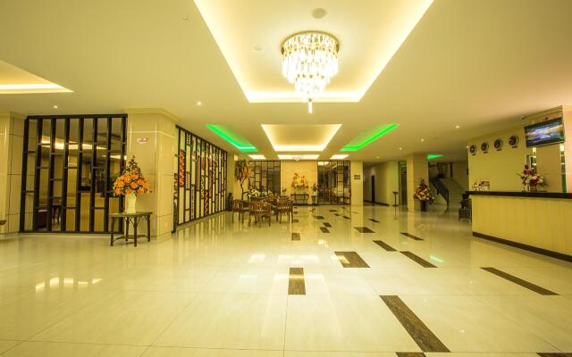 Puri Indah Hotel