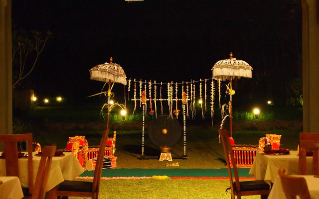 Saren Indah Hotel