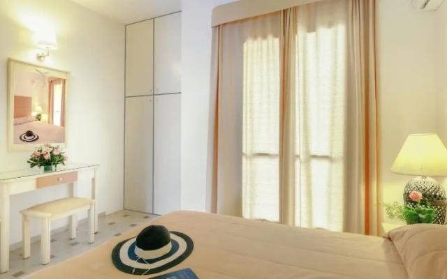 Di Mare Hotel & Apartments