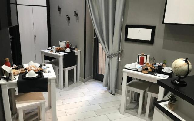 Parthenope Rooms