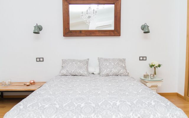 Charming Studio Refino