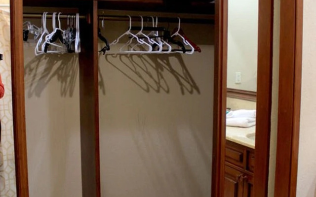 Sonoran Sun 3BR Ground SE 109 by Casago