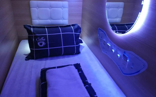 Capsule Pod @ Aljunied