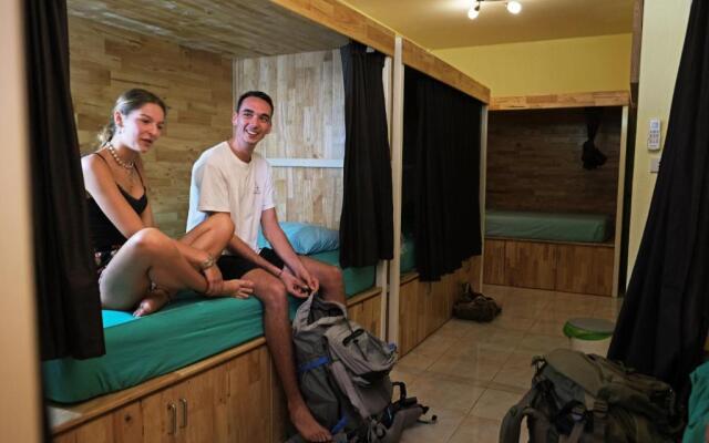 Coco Khao Sok Hostel