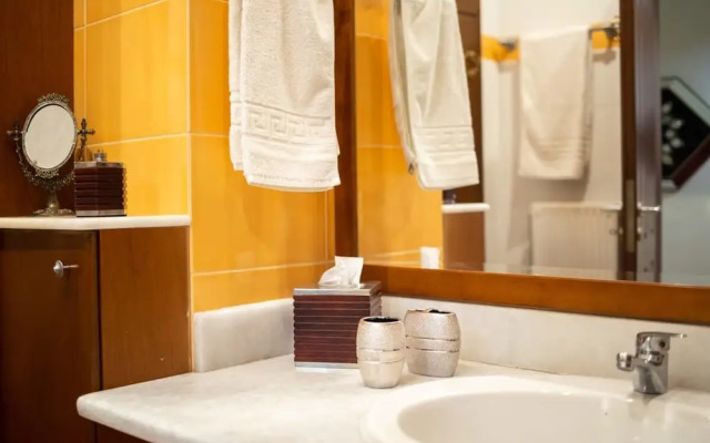 Verga Sunset Gem - Ilia Seaview Private Retreat