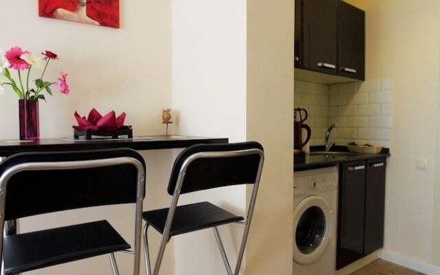 Alsancak City Hostel