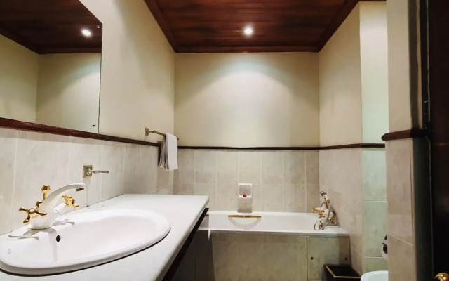 La Mada Hotel