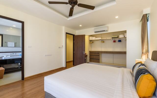 Townhouse With A Walking Distance From Bangtao Beach