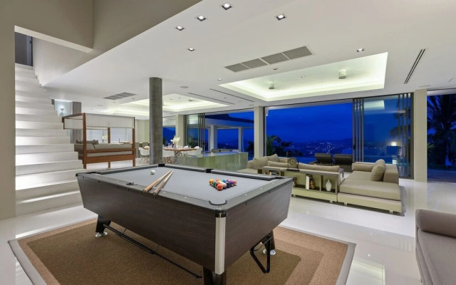 Villa One - New Luxury Sea View Villa