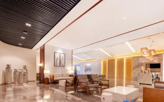 Jianguo Puyin Hotel (Shenzhen International Expo Center & Huafa Ice and Snow World )