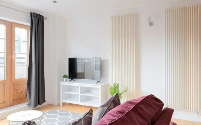 Serenity Apartment Whitechapel