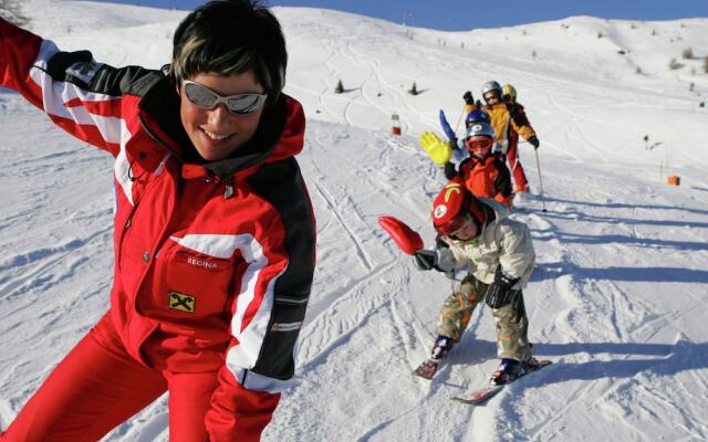 Mountain View Chalet in Gaimberg near Forest