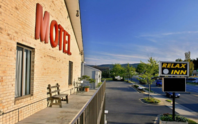 Relax Inn Motel