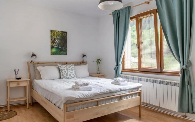 Guest House Rossy