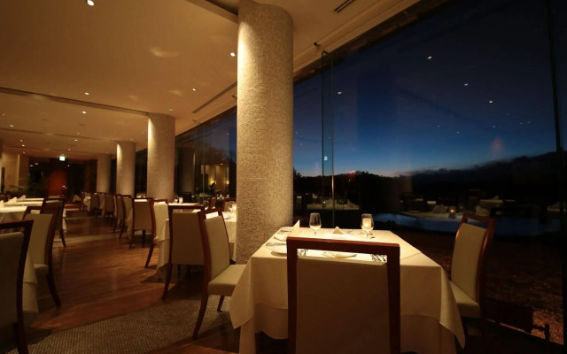 Island Hotel & Resort Nasu