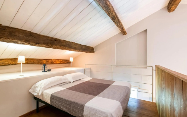 Apartment on an Estate near Rome