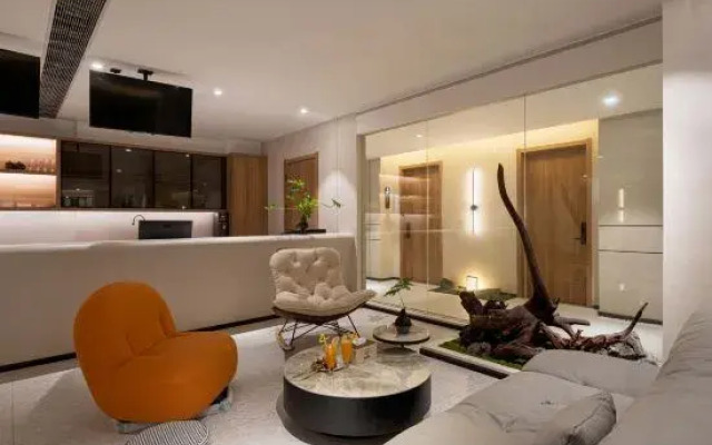 Jingyuan E-sports Hotel