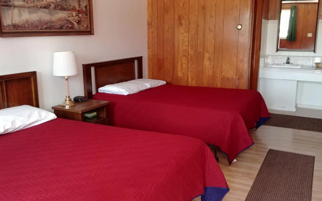 Falls Motel