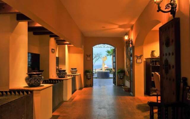 Great 1 BR Hacienda Encantada